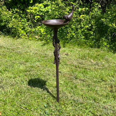 Ornate Cast Iron Bird Bath Feeder Dish Ground Stake