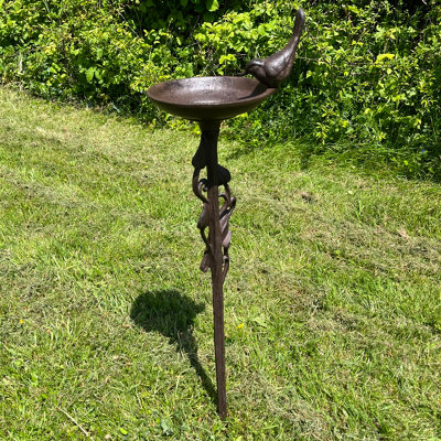 Ornate Cast Iron Bird Bath Feeder Dish Ground Stake