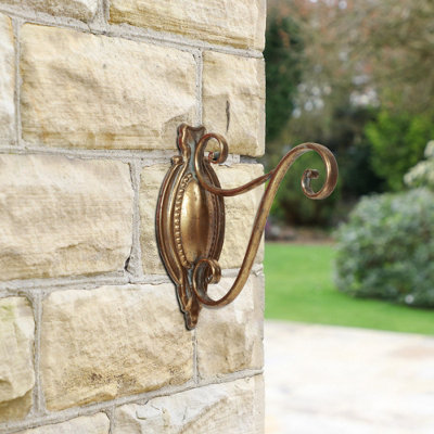 Ornate Gold Baroque Outdoor Garden Hanging Basket Bracket DIY at B&Q