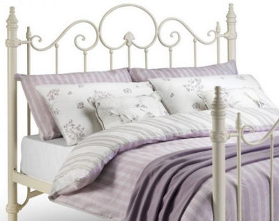 Ornate deals metal beds