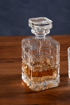 Orsina Decanter With 2 Tumblers, Modern 850ml Whiskey Decanter & Tumblers, Textured Barware Jug, Crystal Drinkware