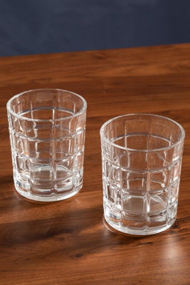 Orsina Decanter With 2 Tumblers, Modern 850ml Whiskey Decanter & Tumblers, Textured Barware Jug, Crystal Drinkware
