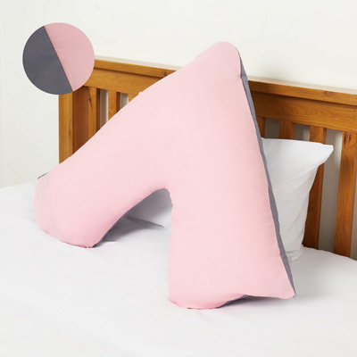 V shaped outlet pillow case 84cm