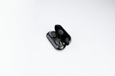 Our Pure Planet PLATINUM TRUE WIRELESS EARPODS