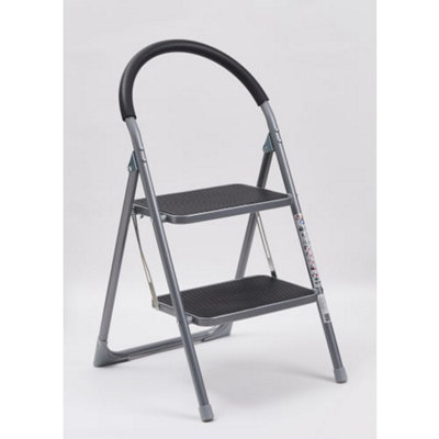 OurHouse SR20057 2 Wide Rubber Tread Step Ladders DIY at B&Q
