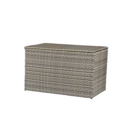 OUT & OUT Chesterton Rattan Cushion Box