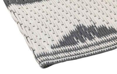OUT & OUT Outdoor Rug- Grey Chevron 274X400CM