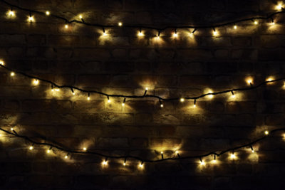 Outdoor Festive Heavy Duty 90 LED Christmas String Lights with Controller- Warm White Price Comparisons | Compare The Build