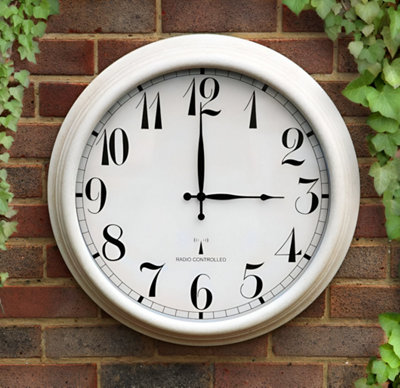 Outdoor Garden Clock Antique White Perfect Time Radio Controlled 57.5 cm