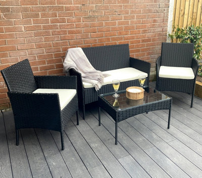 Outdoor Living 4 Seat Black Rattan Set - Black