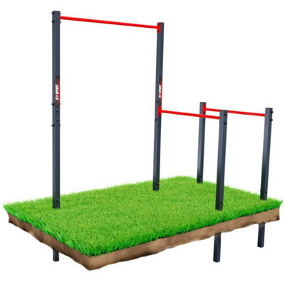 Outdoor discount calisthenics station