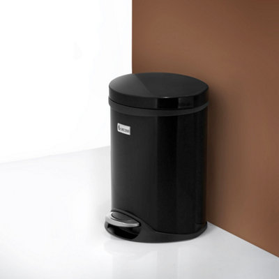 OUTLINE LITE - Pedal bin 6l. Soft Close in Black Lacquered Stainless Steel