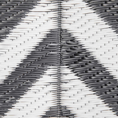 Outsunny 182x274cm Reversible Outdoor Rug Portable Plastic Straw RV Camping Mat - 8