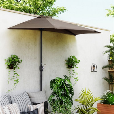 Outsunny 2.7m Metal Frame Garden Furniture Parasol Half Round Umbrella