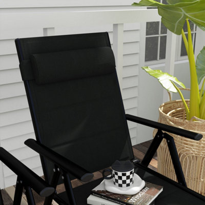 Outsunny 2 PCS Outdoor Folding Chairs, Dining Chairs w/ Padded Filling, Black