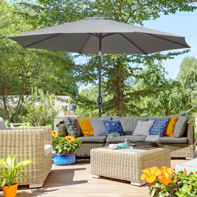 Outsunny 3(m) Patio Umbrella Outdoor Sunshade Canopy w/ Tilt & Crank Dark Grey