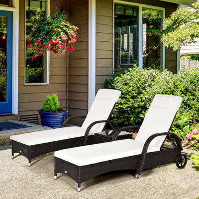 Outsunny 3 piece rattan wicker chaise lounge chair set with deals side table