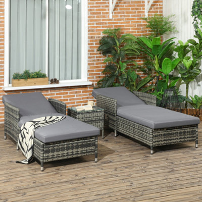 Gray chaise lounge online cushions