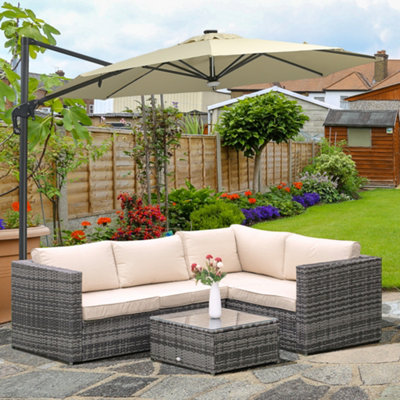 Corner garden rattan hot sale