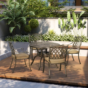 B&q patio online set