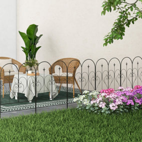 Outsunny 5PCs Decorative Garden Fencing 32in x 10ft Metal Border Edging