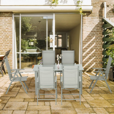 Outsunny Garten-Esszimmerstuhl-Set – 2 Stück, Metall, Klappbar, Beige, Max. 110 Kg/Sitz