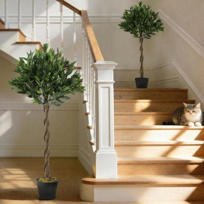 Outsunny Artificial Bay Laurel Topiary Trees with Twisted Trunk, Set of 2