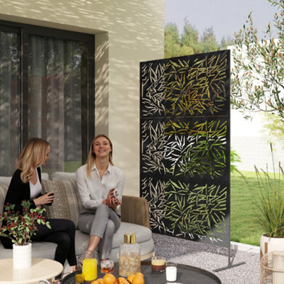 Outsunny Decorative Outdoor Divider Privacy Panel with Stand, Bamboo Black