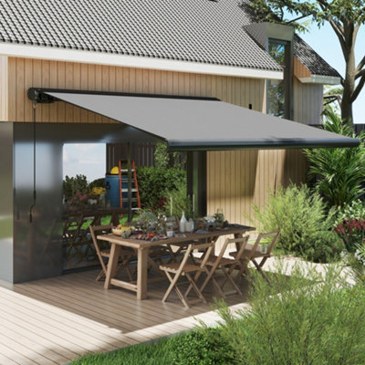 Outsunny DIY Retractable Canopy with Remote Controller for Patio, Light ...