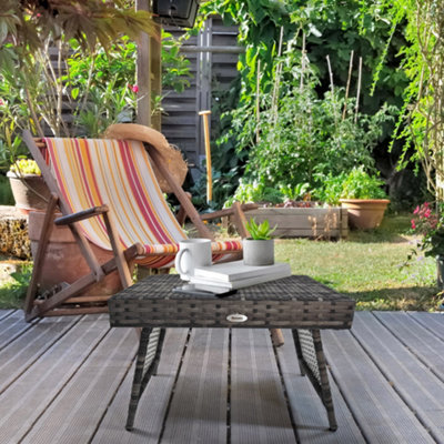 Outsunny Foldable Outdoor Coffee Table, Steel Frame Rattan Side Table, Grey