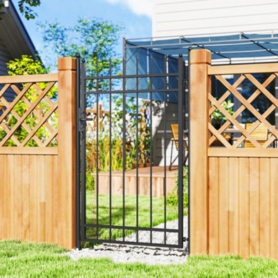 Outsunny Galvanised Steel Garden Fence Gate Security Barrier with Lock, Keys