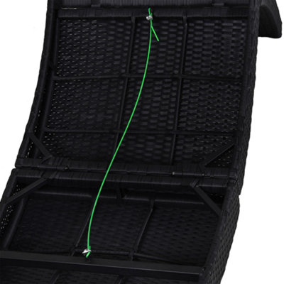 Outsunny Garden Rattan Sun Lounger Foldable Patio Recliner Chaise Chair Black - 9