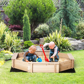 Outsunny Kids Wooden Sand Pit Children Sandbox with Cover Outdoor Playset