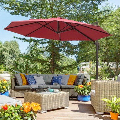 Outsunny Outdoor Market Patio Umbrella with Crank, Tilt, and 8 Ribs ...