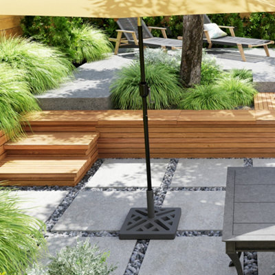 BrackenStyle Holz-Gartenparasol Mit Zugseil – Waschbar, Inkl. 15 Kg Betonbasis & 11 Farben