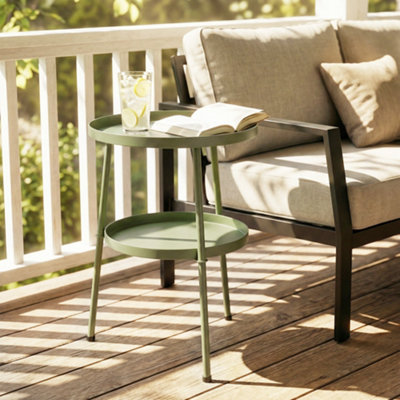 Outsunny Patio Side Table, 2-Tier Round Coffee End Table, Light Green