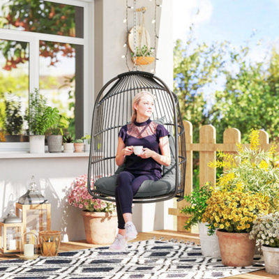 Outsunny Rattan Egg Chair with Installation Kit, Indoor Outdoor Swing Chair
