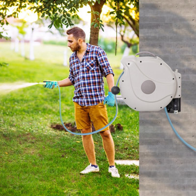 https://media.diy.com/is/image/KingfisherDigital/outsunny-retractable-hose-reel-wall-mounted-w-lead-in-hose-and-handle-20m~5056534576363_01c_MP?$MOB_PREV$&$width=768&$height=768