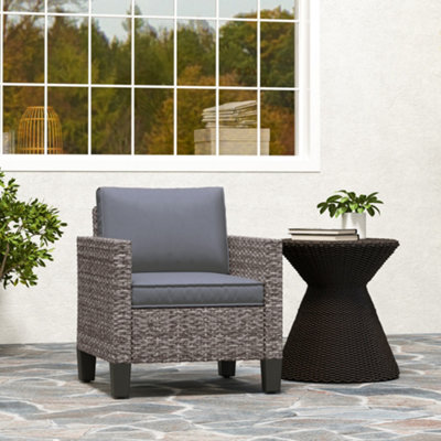 Outsunny Single Rattan Chair, Garden Armchair with Cushions, Dark Grey