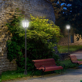 Outsunny Solar Torch Lights Outdoor Garden with 6 LED Auto On/Off 6-8 Hours