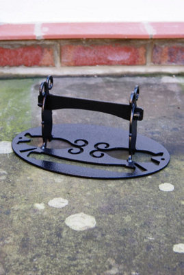 Oval (Victorian) Boot/Shoe Scraper - Steel Shoe Cleaner - Steel - L20 x W35 x H12.7 cm - Black