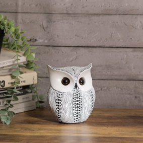 Owl Decor Figurine Animal Resin Tabletop Ornament 140 x 160 mm
