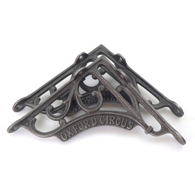 Oxford Circus Victorian Style Shelf Brackets 150mm x 150mm / 6" x 6" - Pair of Brackets