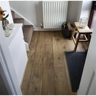 PACK OF 10 (Total 10 Units) - Brown Oak 12mm Thick Laminate Flooring (14.8m2 Coverage) - 3