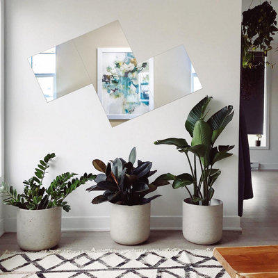 Pack of 4 Acrylic Mirrors - Wall Mounting Self Adhesive Versatile Square Mirror Tile Set, Indoor Home Decor - Each 30 x 30cm