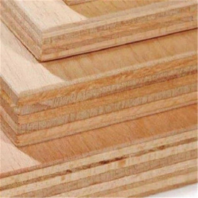 Pack of 5 (Total 5 Units) - Premium Structural Pine Plywood - 1220mm (W) x 18mm (H) - Length 2440mm