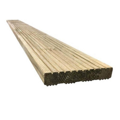 Pack of 5 (Total 5 Units) - Premium Windsor Castellated / Reeded Treated Decking - 150m (W) x 32mm (H) x 3600mm (L)
