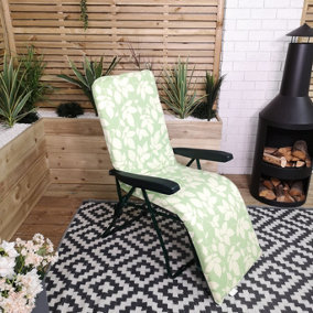 Padded Outdoor Garden Patio Recliner / Sun Lounger Green with Leaf Pattern