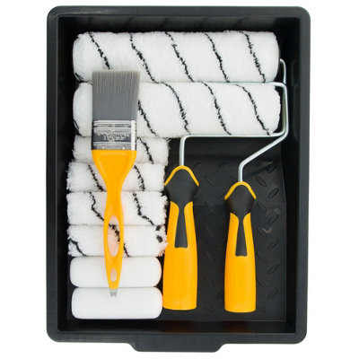 Paint Kit with Headlock and Mini Roller Frame