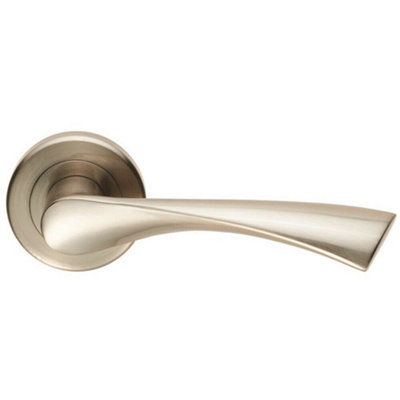 PAIR Angular Twisted Handle on Round Rose Concealed Fix Satin Nickel